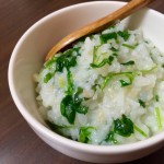 離乳食はいつごろから？何を与える？早すぎ、遅すぎのデメリットは？